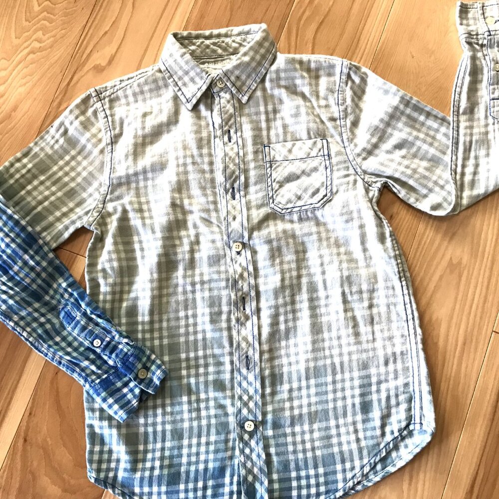 Upcycled Bleached Flannel Shirt Hand Painted Elephant Top Green Blue Medium - Picture 7 of 10